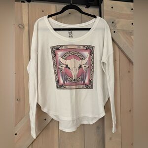 Hometown Heroes Bullhead Waffle Tee